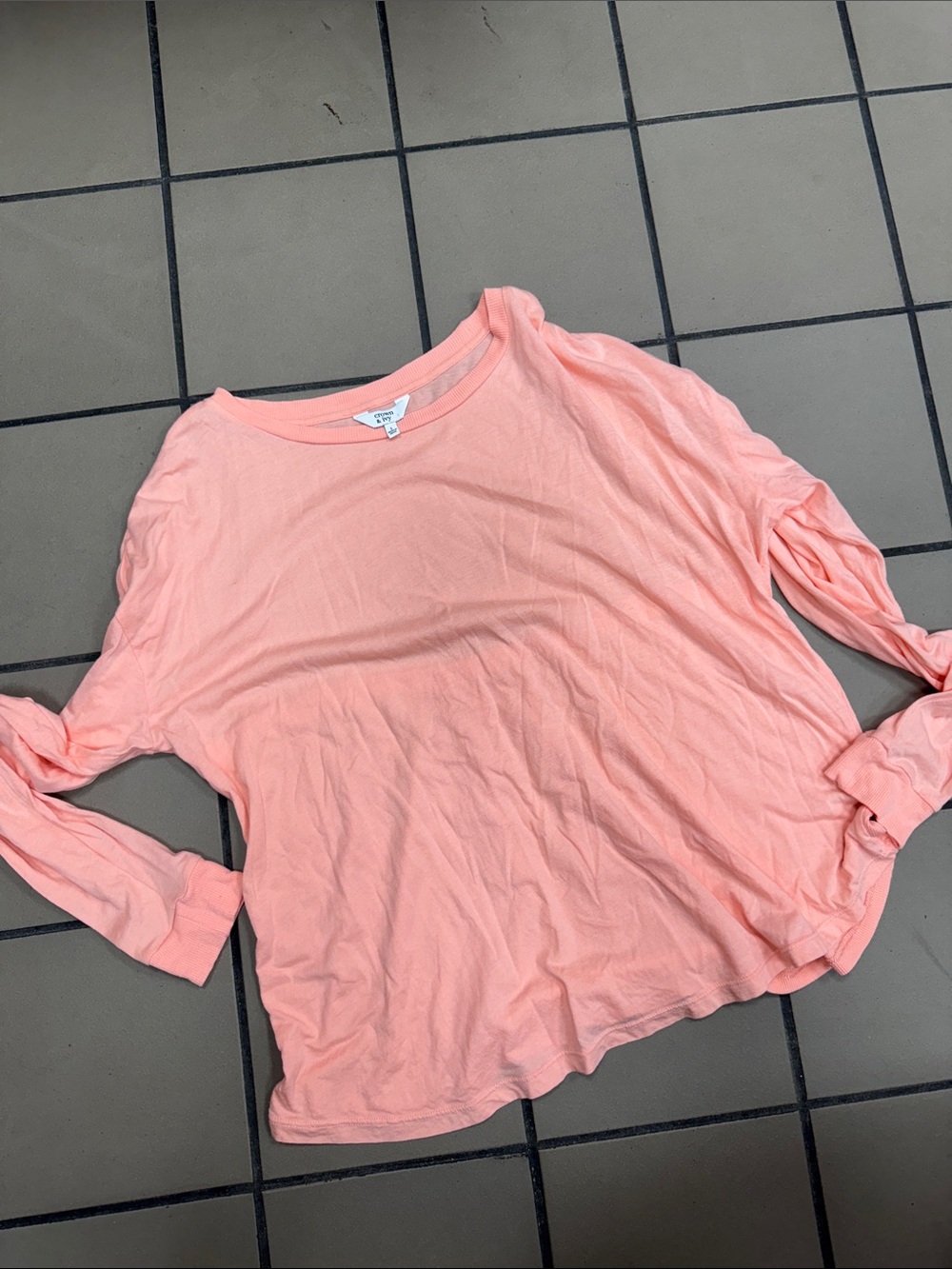 Cozy Lightweight Pink Long-Sleeve Top